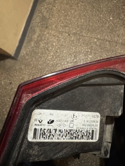 Задній стоп (ліхтар) Renault Express оригінал с дефектом