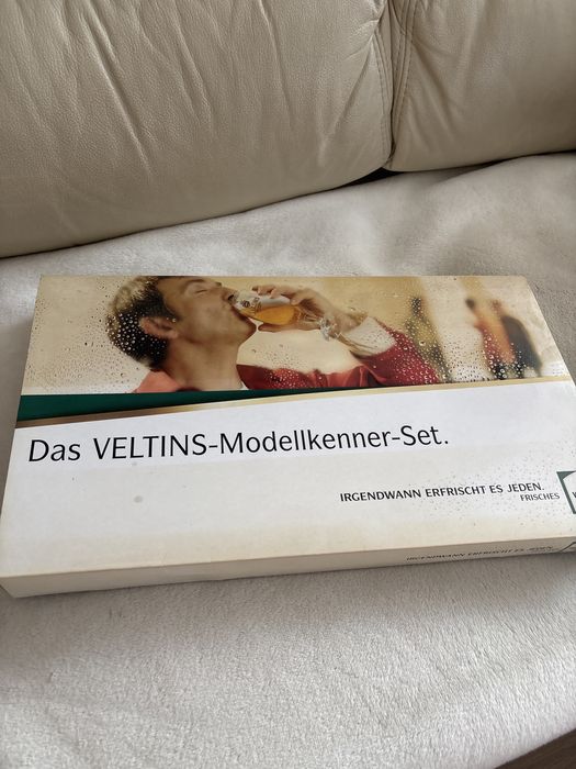 Unikat dla kolekcjonera reklama piwa Veltins z  lat 80- tych. .