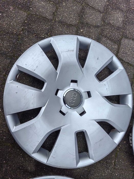 16 Kołpaki Audi 16" Oryginalne komplet  8K0  2008- A4 A6 A3 OEM