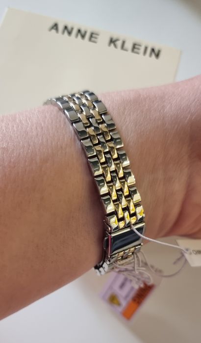 Часы женские Anne Klein