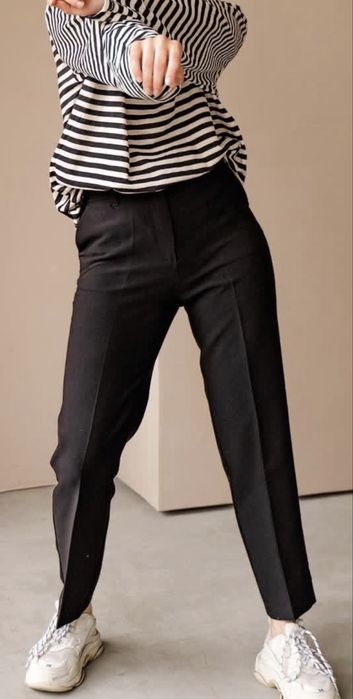 Класичні брюки, власного бренду, розпродаю