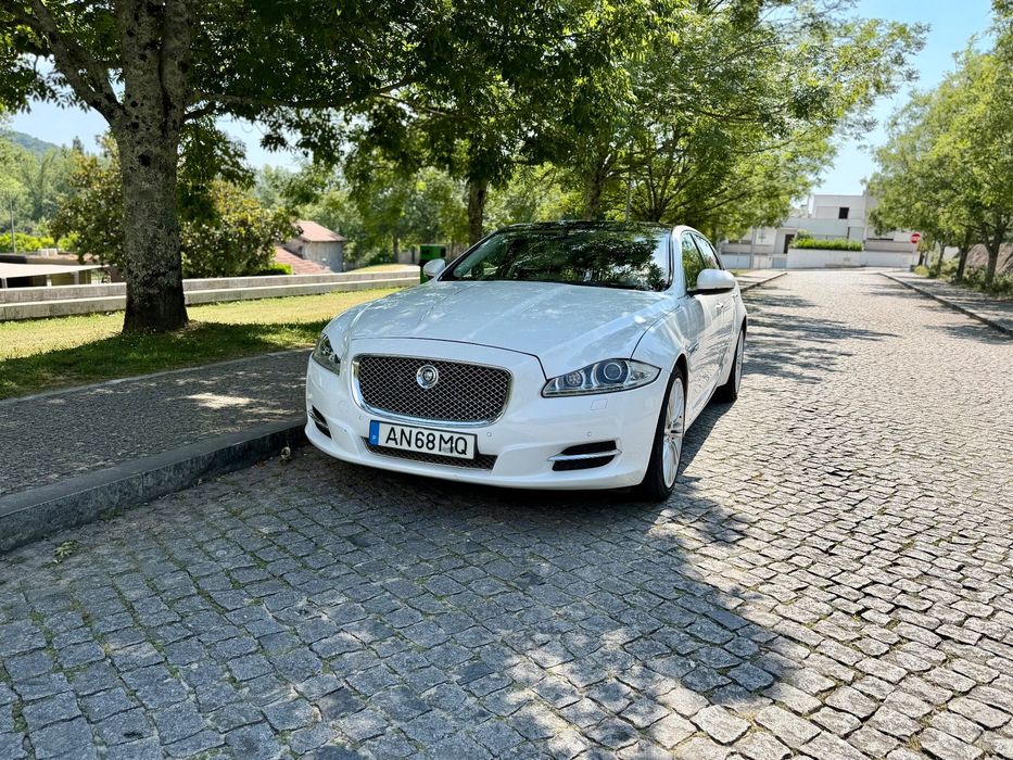 Jaguar XJ 3.0 V6 Versão Longa Autobiography