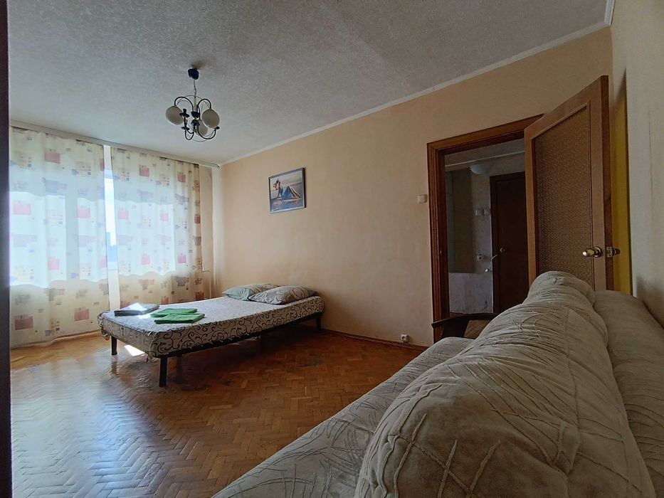 Оболонь. метро "Минская" - 2мин. Можно почасово. ТЦ "DREAM berry".