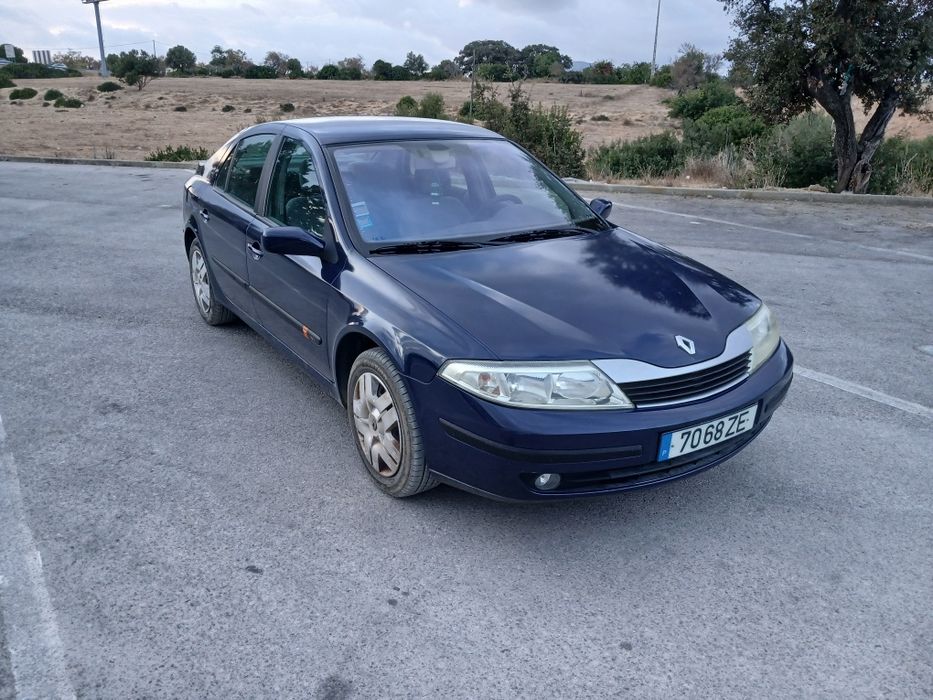 Renault laguna 1.6 16v (muito estimado)