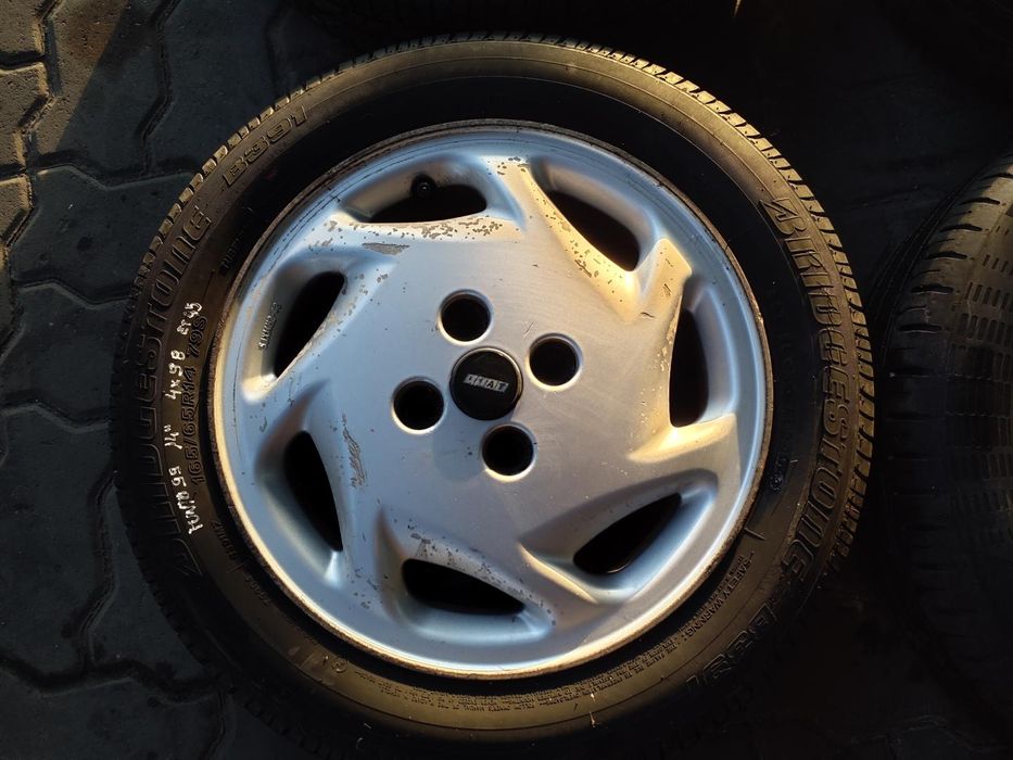 Jantes Fiat R14 Com Pneus 165/65 Furação 4X98