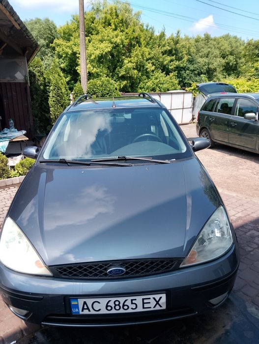 Продам ford focus 2004 бензин16