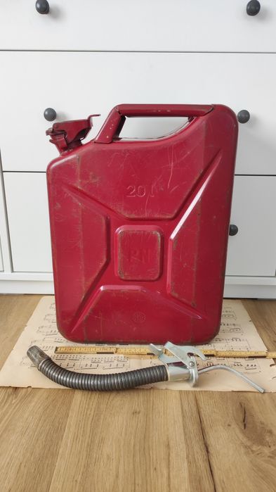 Jerrican 20L c/ mangueira Antigo