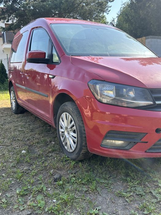 Vw caddy 2016 rok 2.0 tdi  trendline