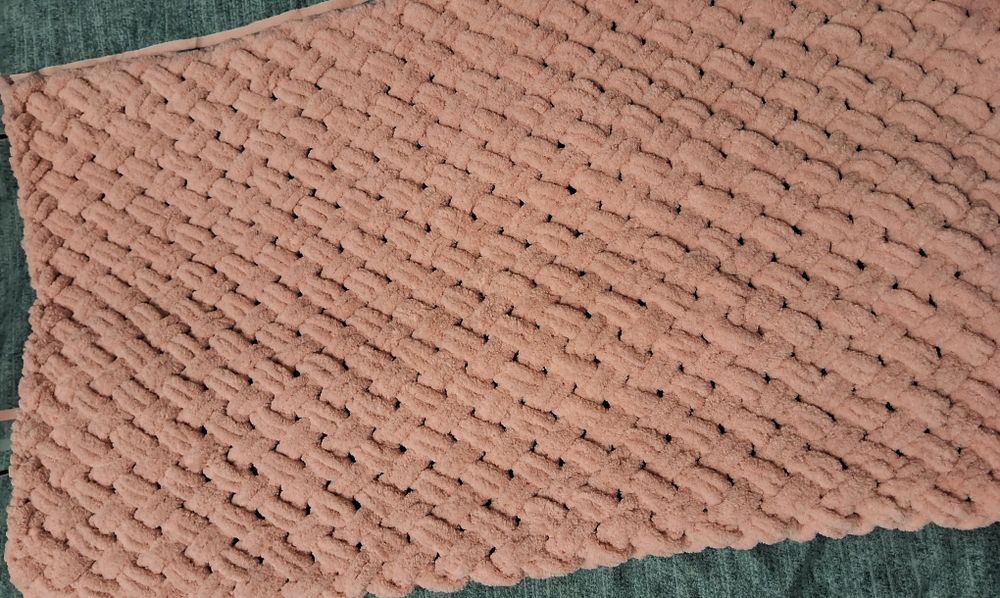 Плюшевий плед ручної роботи