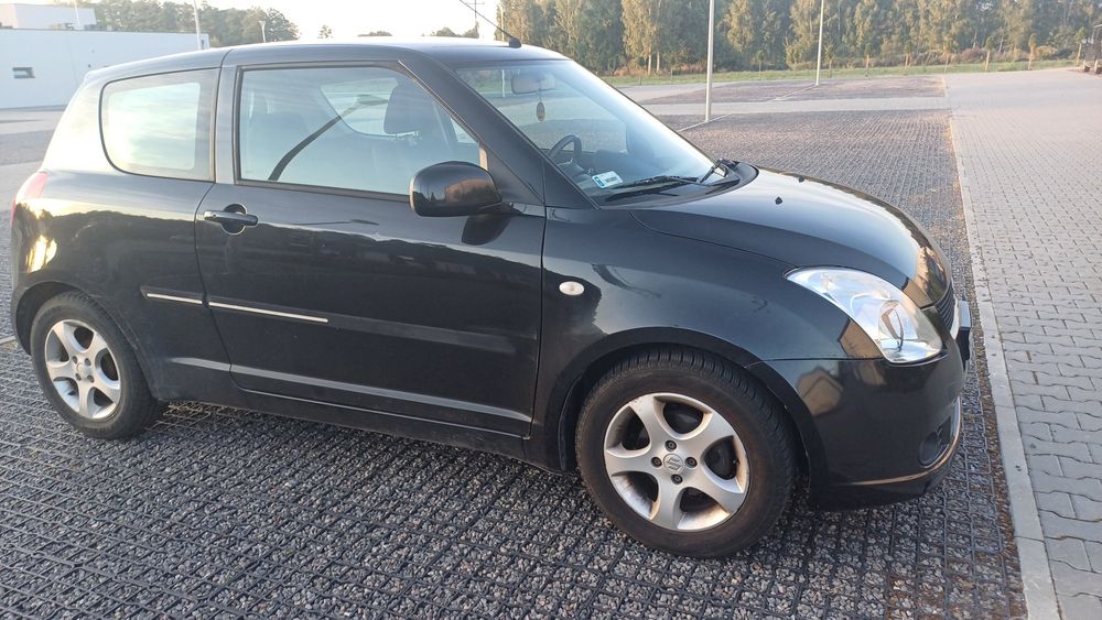 Suzuki Swift 1.5 102KM – 2007, 126 tys. km, klimatyzacja, keyless, dbane