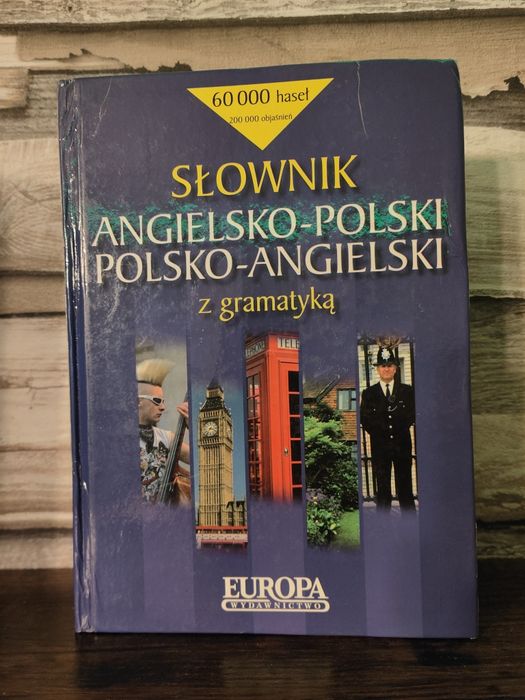Słownik angielsko polski, polsko angielski z gramatyką Praca zbiorowa