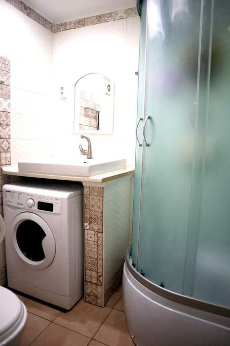 продам трехкомнатную квартиру ул. Мира