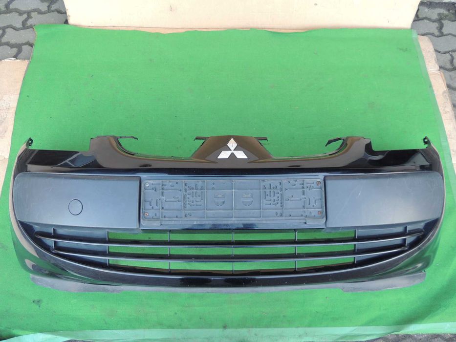 Zderzak przód przedni Mitsubishi Colt 6 VI 04,05,06-08 CZARNY X62 3D