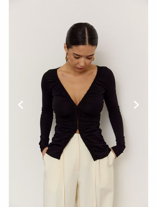 Лонгслів Vloria чорний