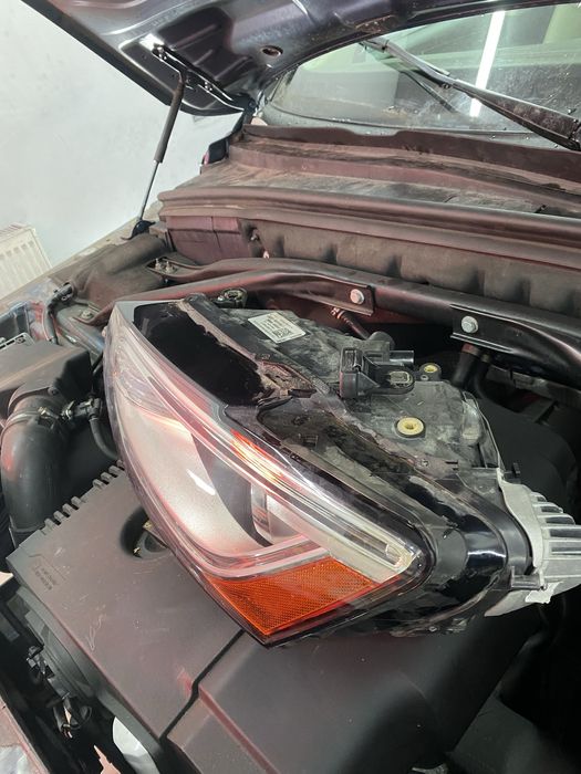 Фара ліва ауді q5. Фара audi q5 8r. Ліва фара ауді q5 8r