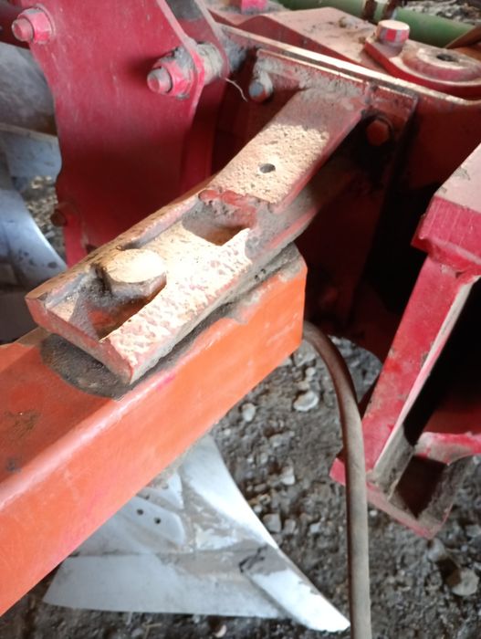 Ramię do wału pługa uchwyt łącznik do pługa hydrauliczne z mocowaniem