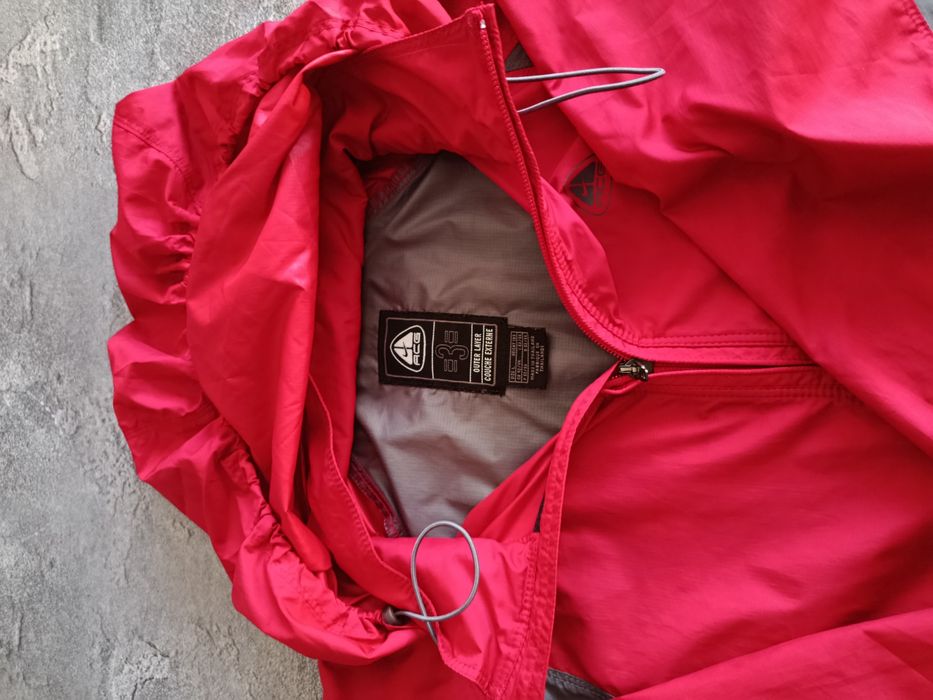 Ветровка Nike ACG