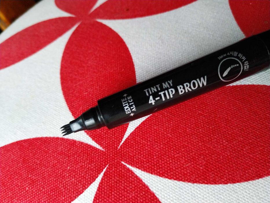 Продам лотом нову косметику