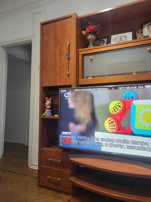 Estante de sala contemporânea
