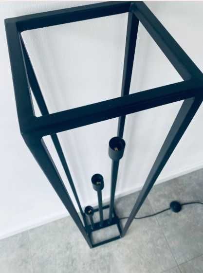 Lampa podłogowa, stojąca typu loft