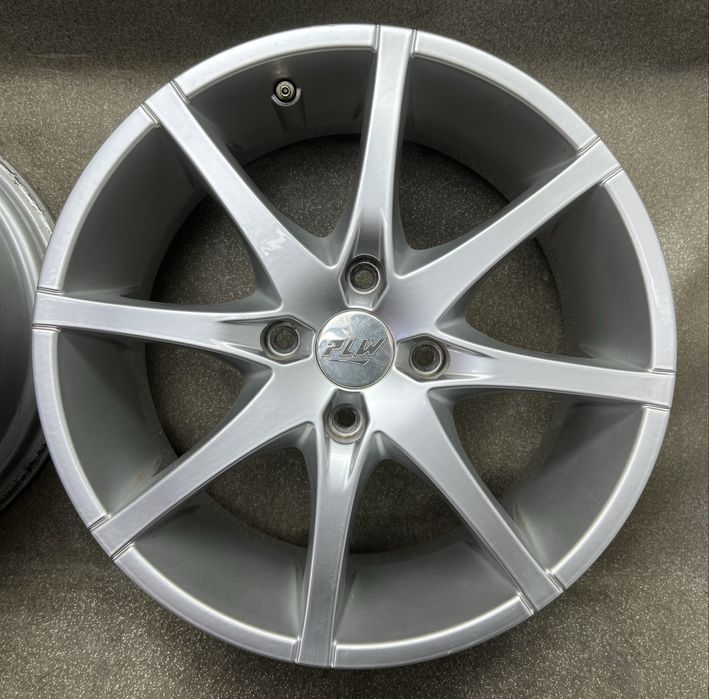 Диски R17 4 114.3 J7 et40 mitsubishi lancer 9 colt lachetti титани  )