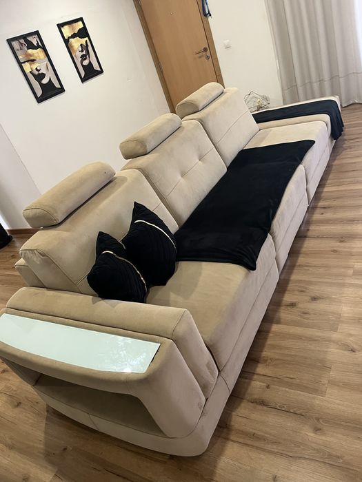 Sofa 4 lugares beje veludo