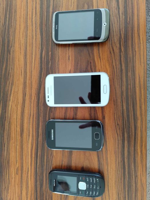 Telemóveis antigos Redmi 7 e 9, Nokia, HTC, Motorola, Samsung, iPhone
