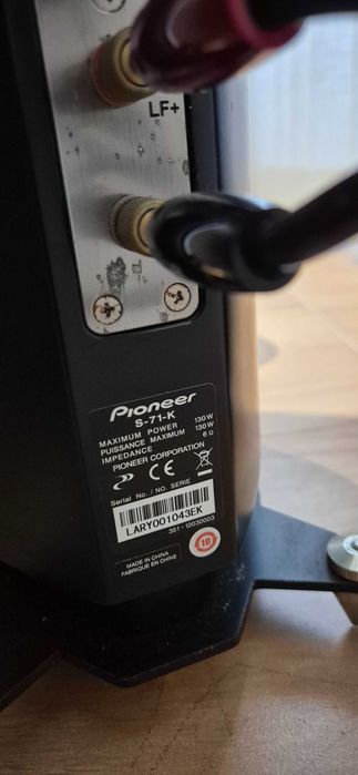 Colunas de chão Pioneer S-71-K
