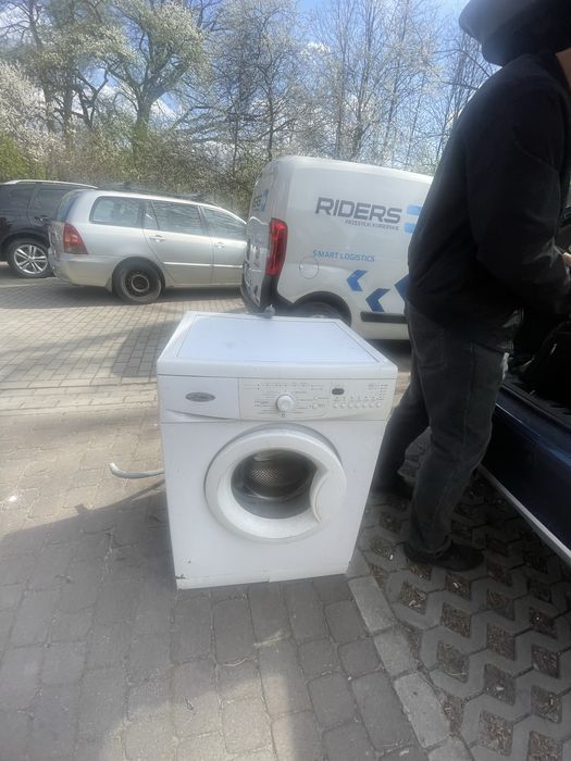Sprzedam pralkę sprawna