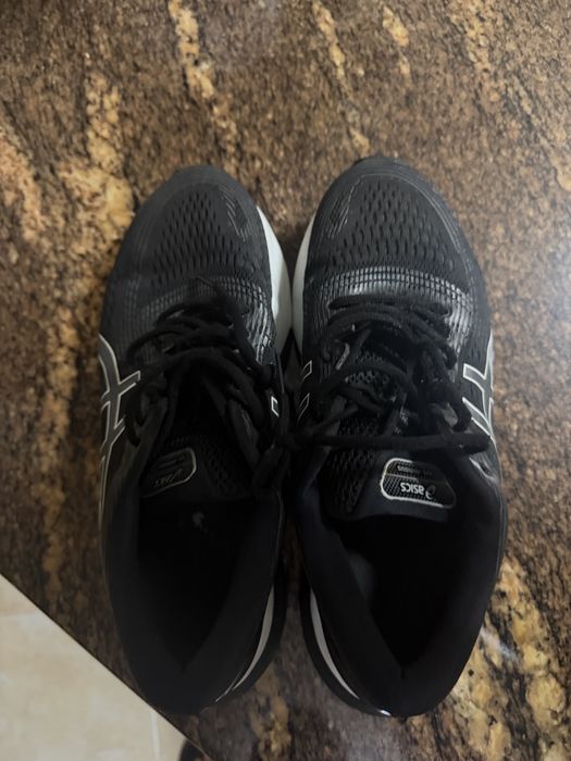 Tenis corrida Asics
