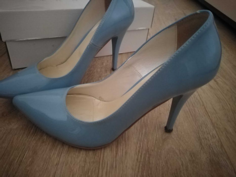Buty szpilki niebieskie