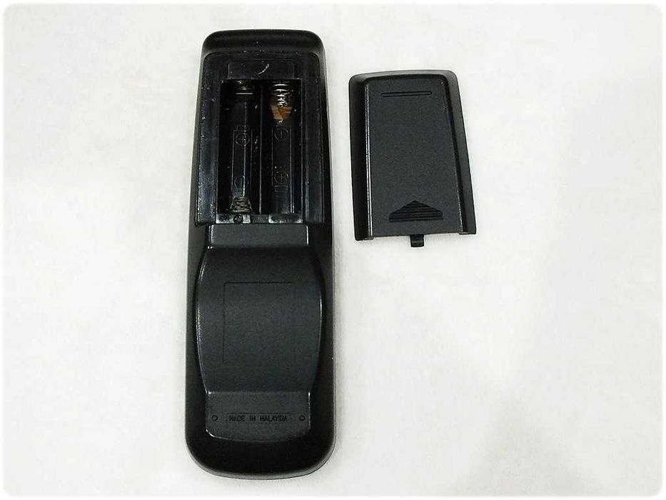 Oryginalny Pilot Pioneer AXD7311 -AUDIO/ Amplituner Kino domo VSX-C300