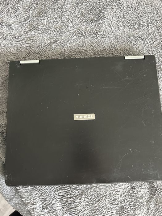 Laptop Toshiba uzywany