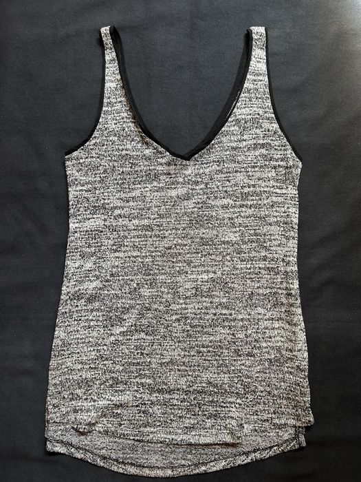 Top malha da Stradivarius. Novo