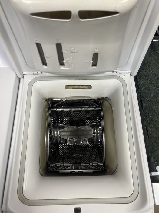 Пральна машина Whirlpool 5кг 800обертів