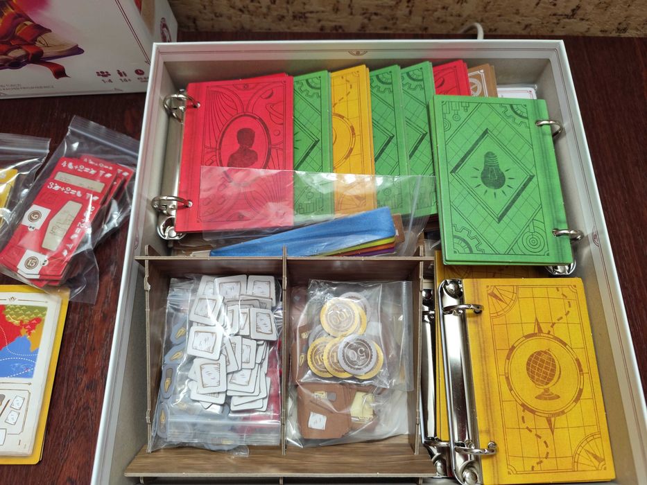 Настолки Bunny Kingdom, Books of Time, Paper Dungeons и др.