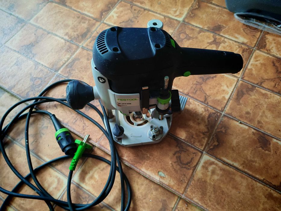 Festool 1010 EBQ frezarka górnowrzecionowa