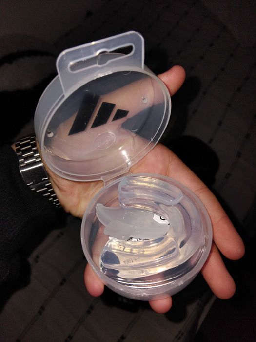 Luvas de box com ligaduras e boqueira