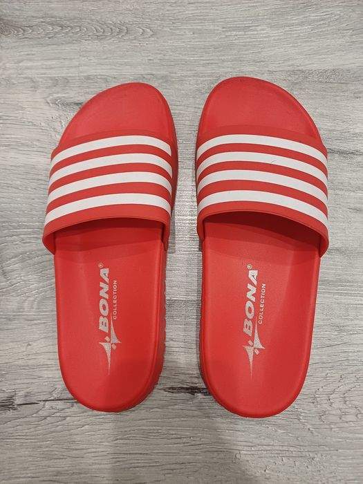 Продам шльопанці BONA