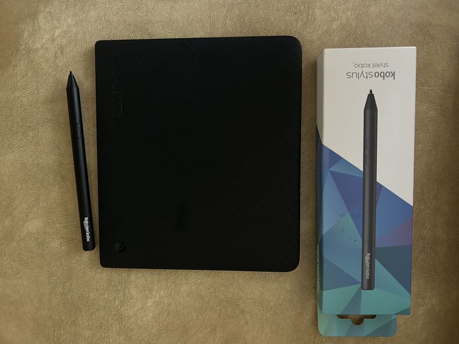 Електронна книга Kobo Sage 8дюймів