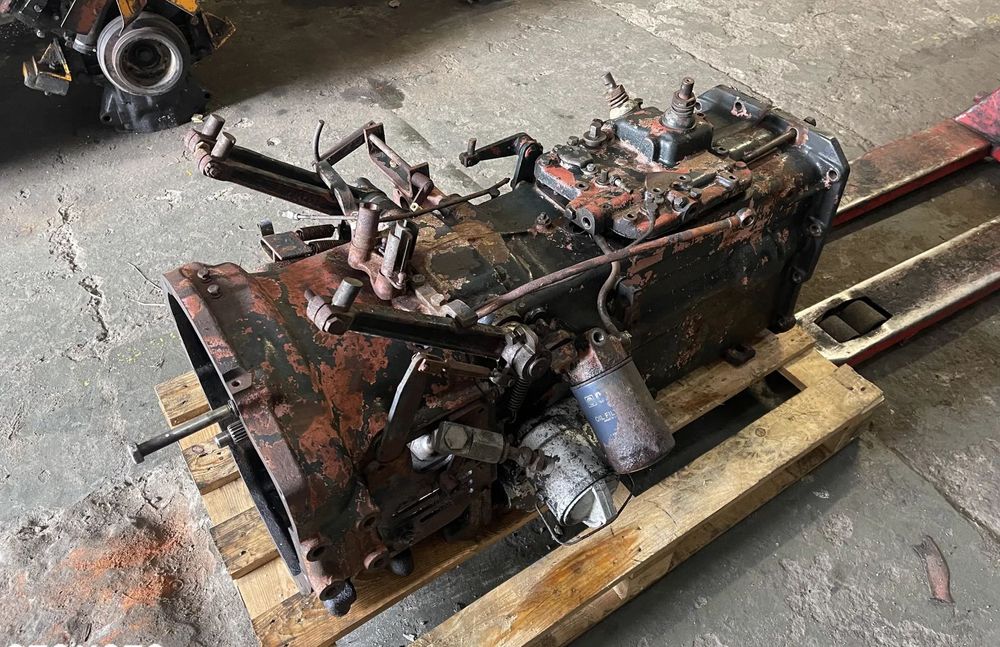 Skrzynia biegów Ursus Zetor 4 biegowa 40KM/H 30KM/H Szybka Wolna