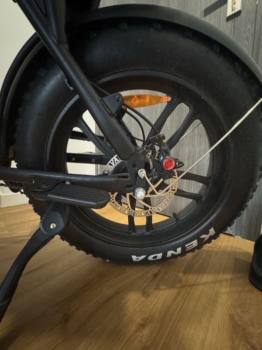 Rower elektryczny Fatbike Crossboss v20