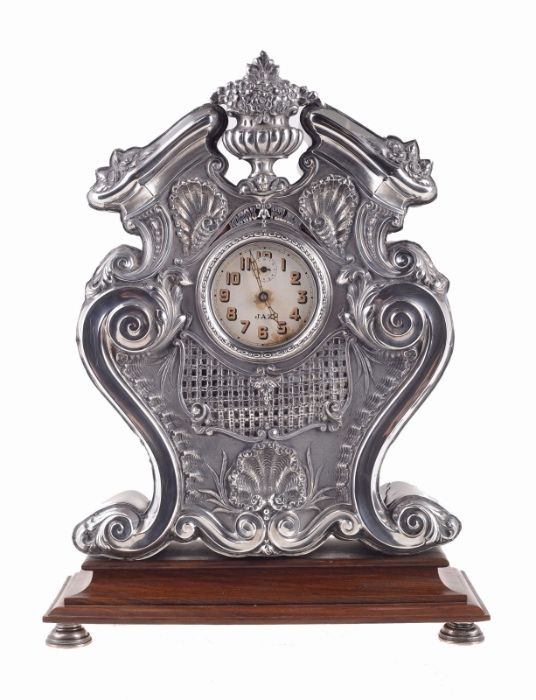 Belíssima caixa antiga em prata portuguesa