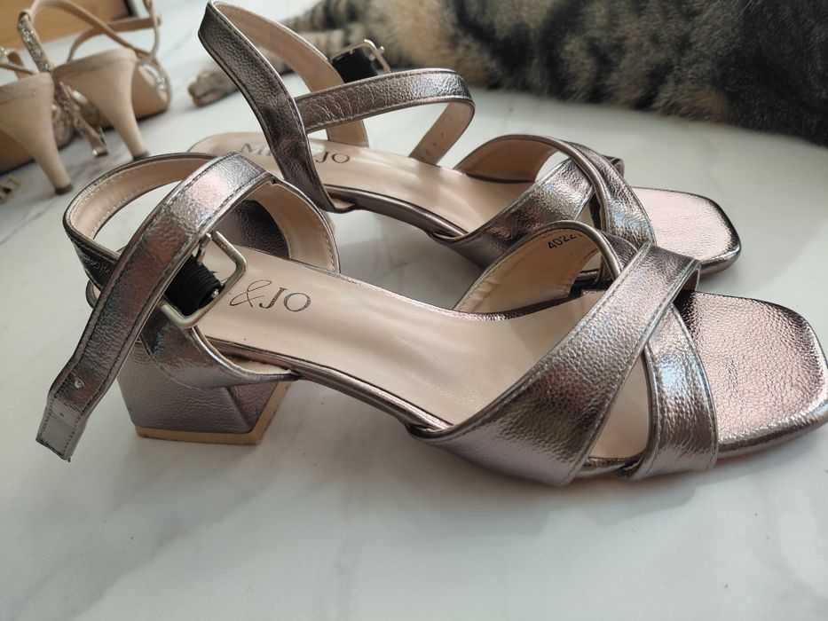 Sandalias novas MIA&JO