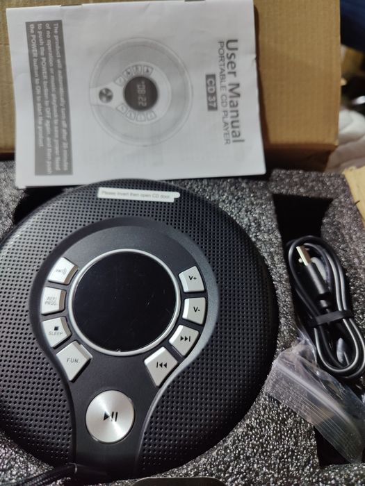 АКЦІЯ!!!  Портативный CD-плеер с Bluetooth 5.1 CD-35 черный с FM-транс