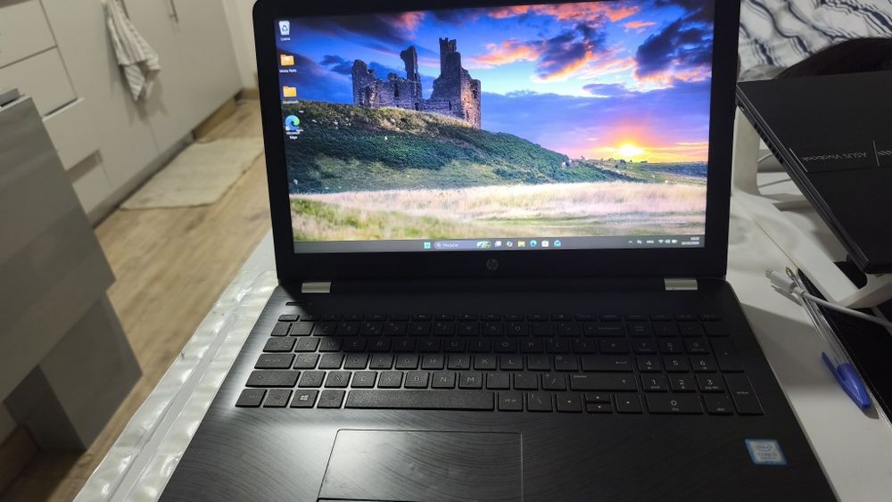 Laptop HP 15-bs1xx