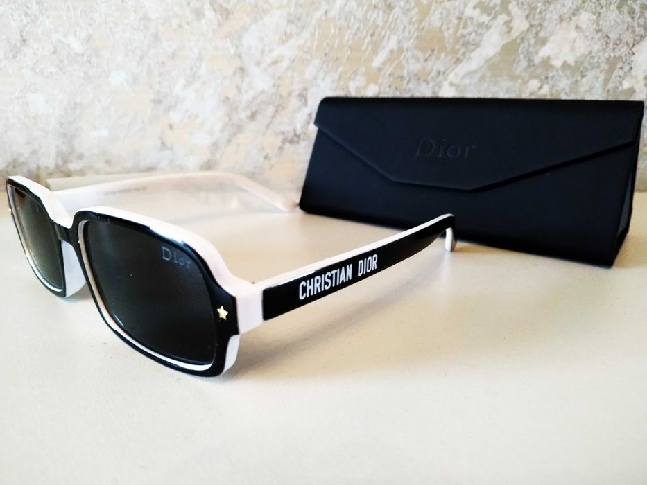 Окуляри сонцезахисні Dior з футляром