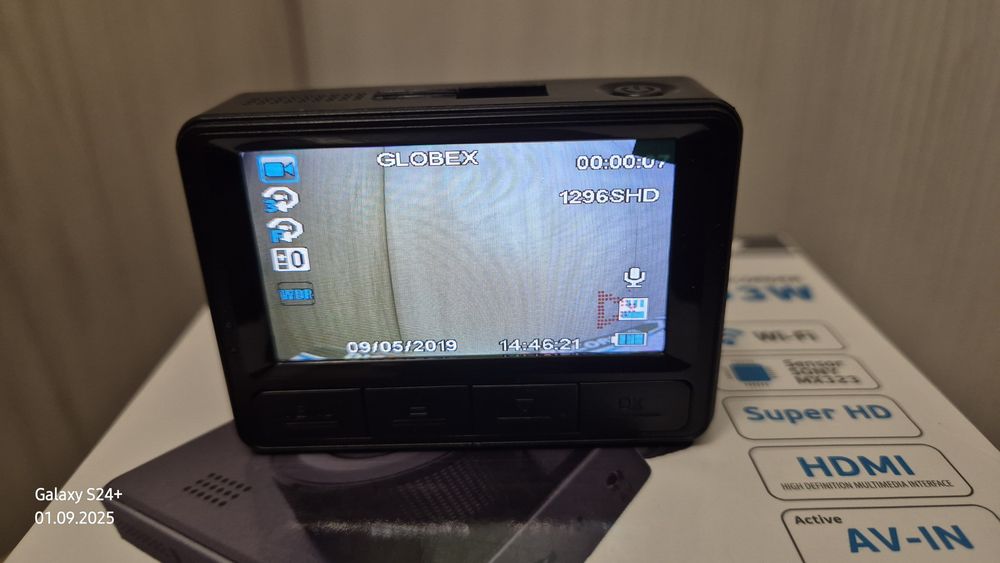 Видео регистратор GLOBEX  ge205w