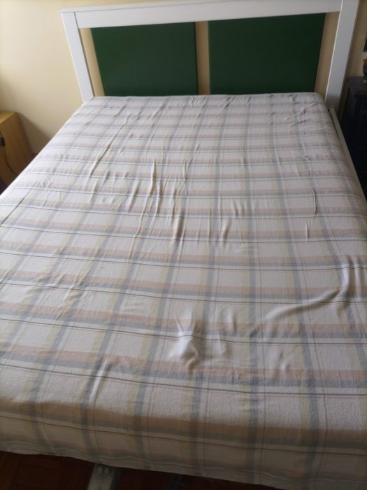 Cama casal ikea sem colchão