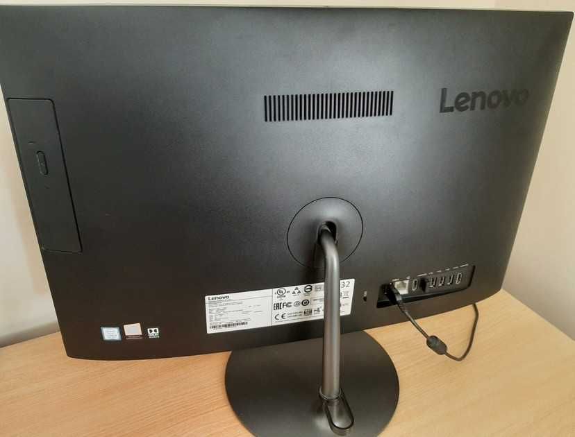 Computador LENOVO IdeaCentre 520-24ICB